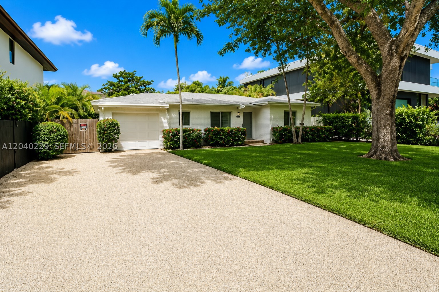 7415 SW 56th Ave Miami, FL 33143