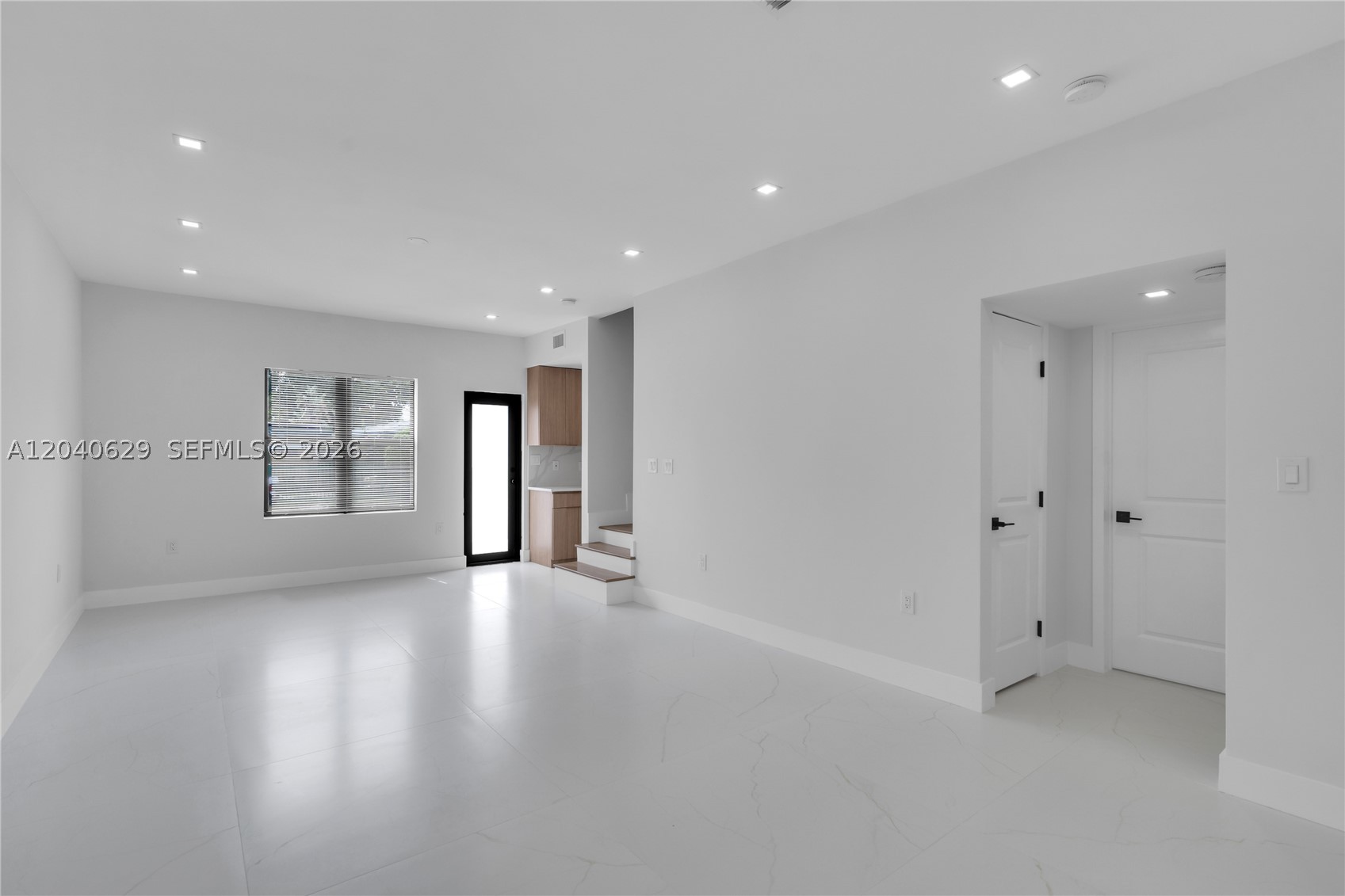 337 W 28th St Miami Beach, FL 33140