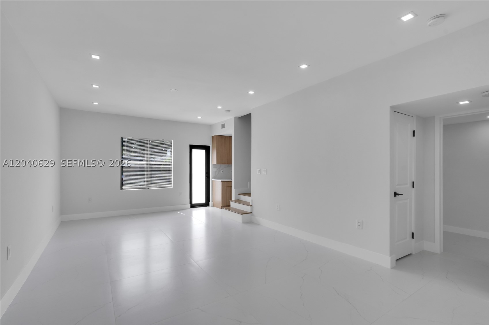 337 W 28th St Miami Beach, FL 33140