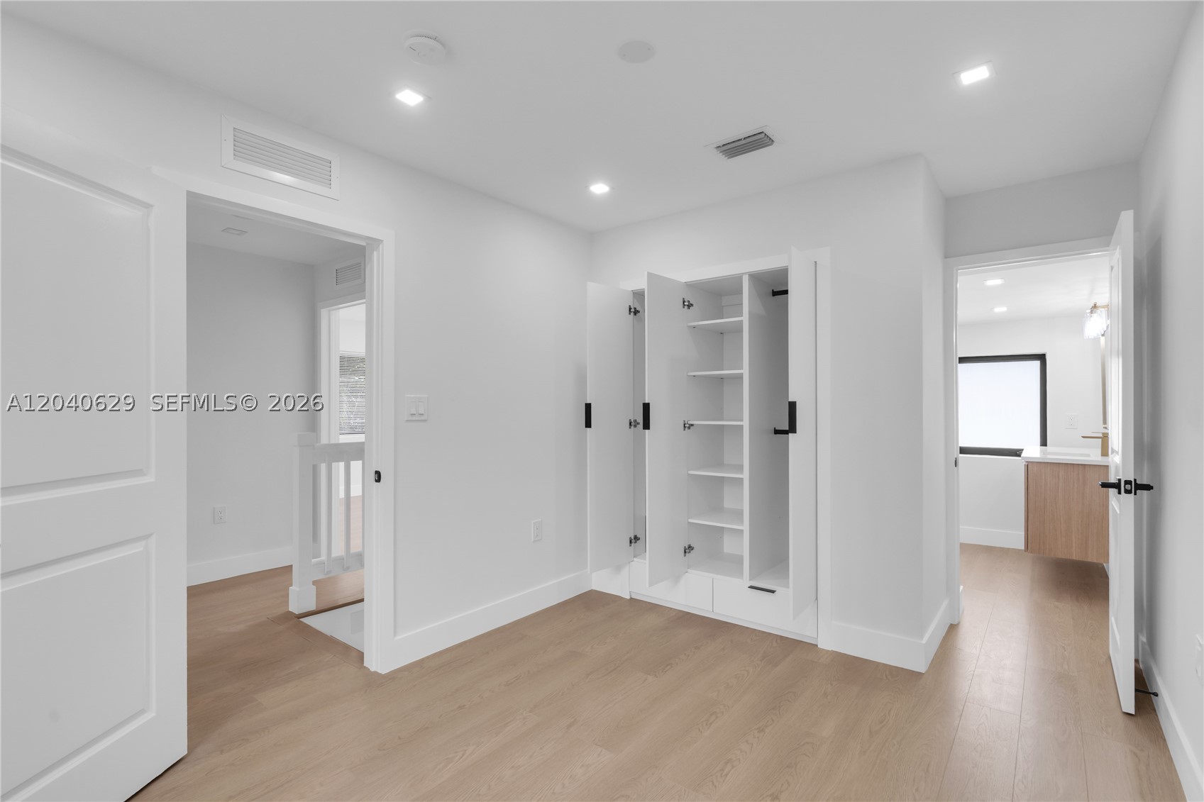 337 W 28th St Miami Beach, FL 33140