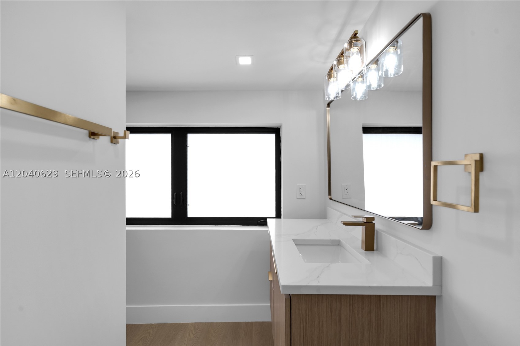 337 W 28th St Miami Beach, FL 33140