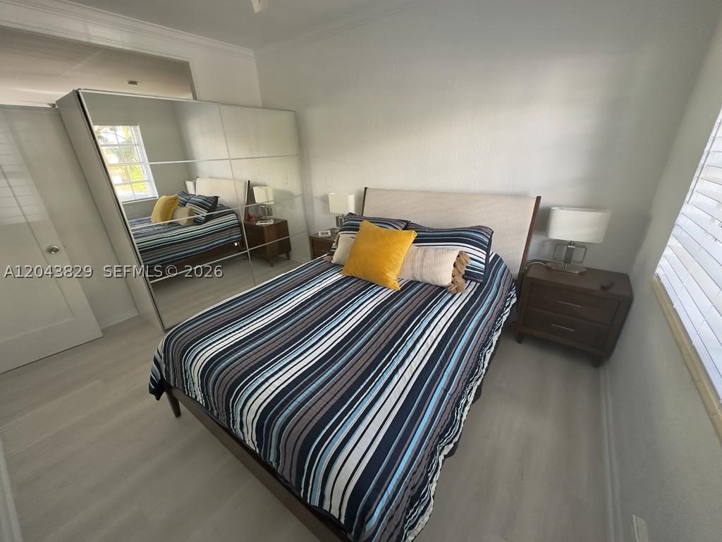 836 10th St #5 Miami Beach, FL 33139