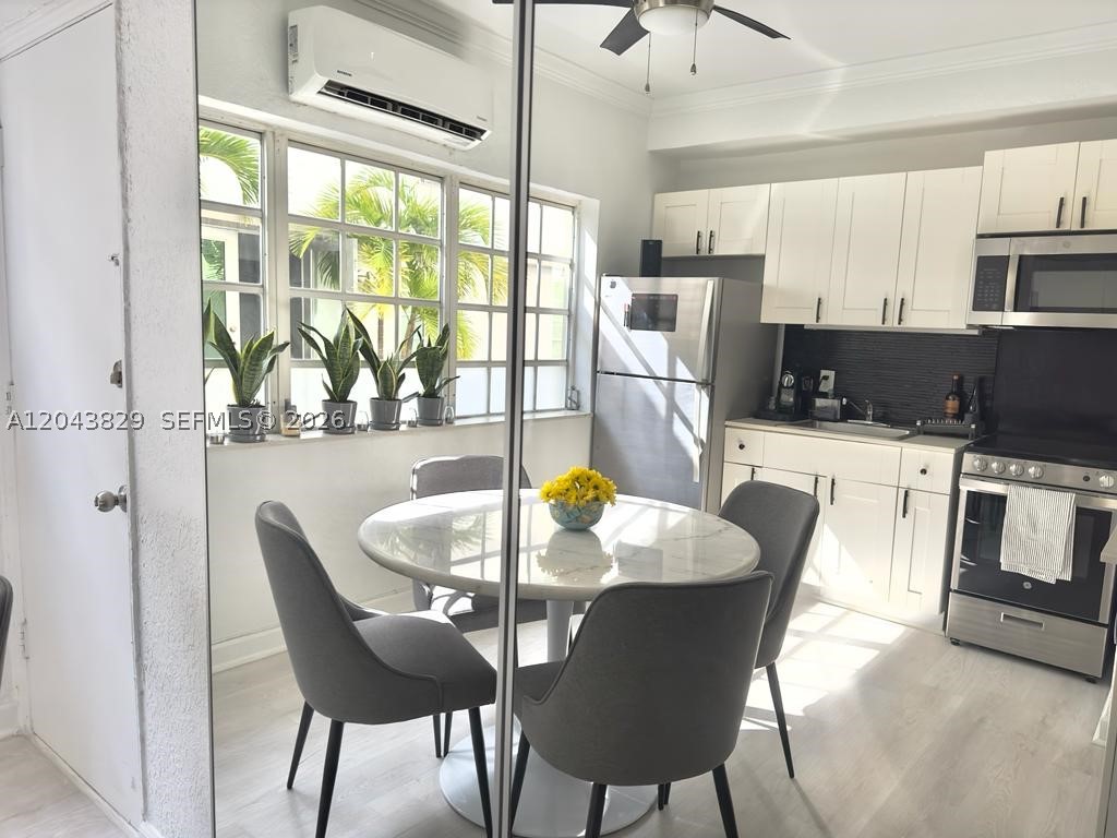 836 10th St #5 Miami Beach, FL 33139