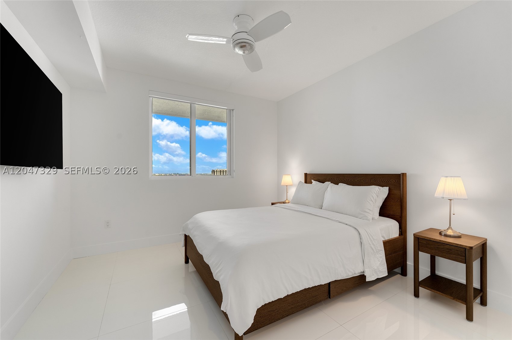 image Bay House25