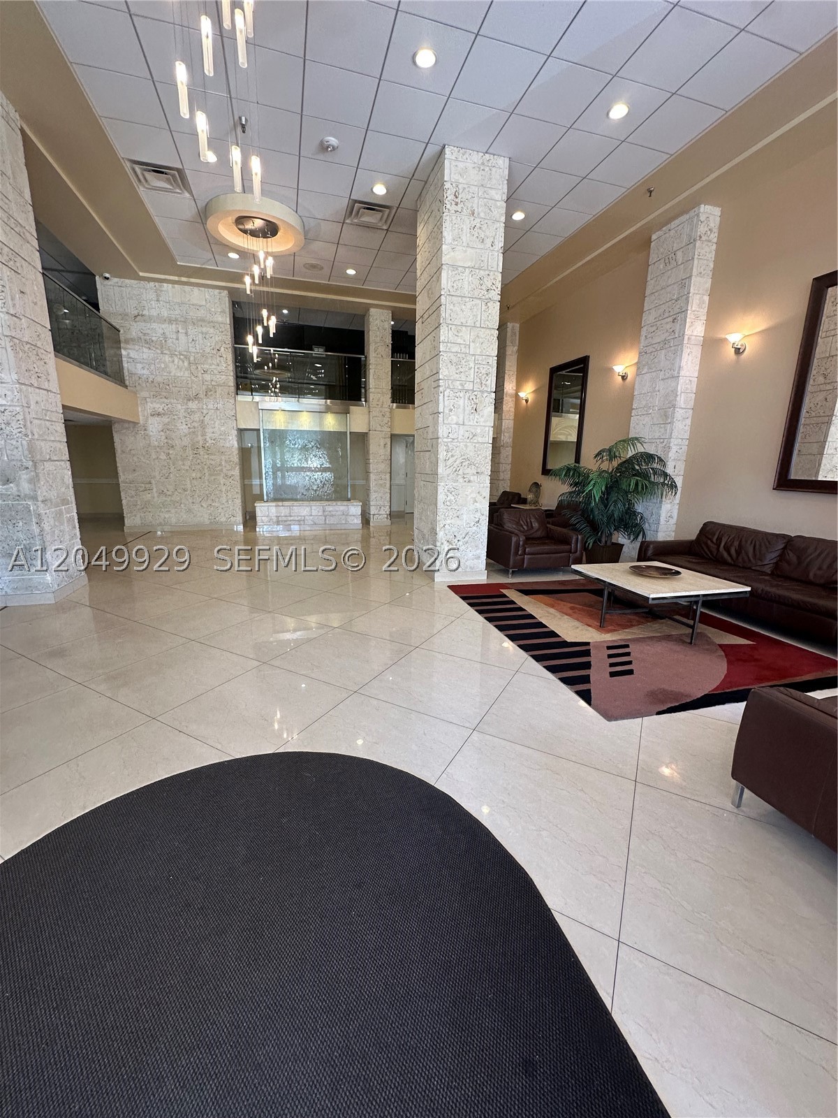 image Winston Towers 7007