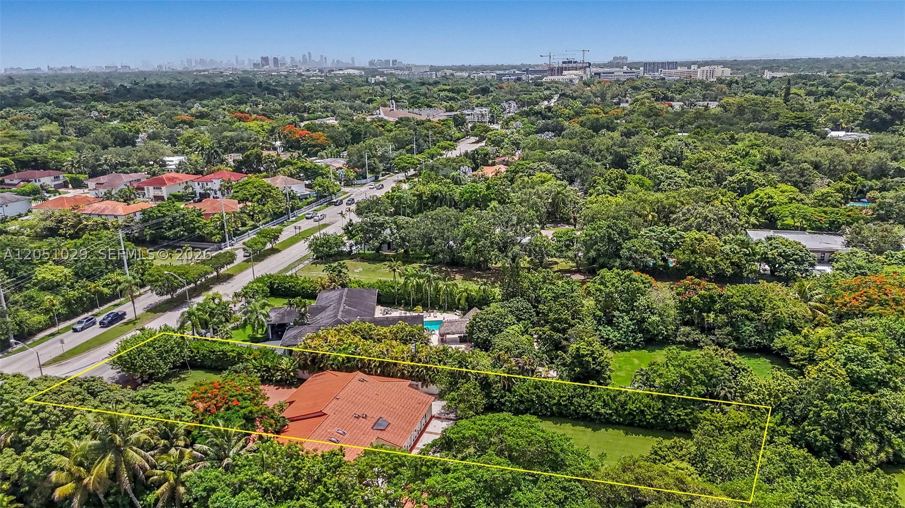 7030 Sunset Dr Miami, FL 33143