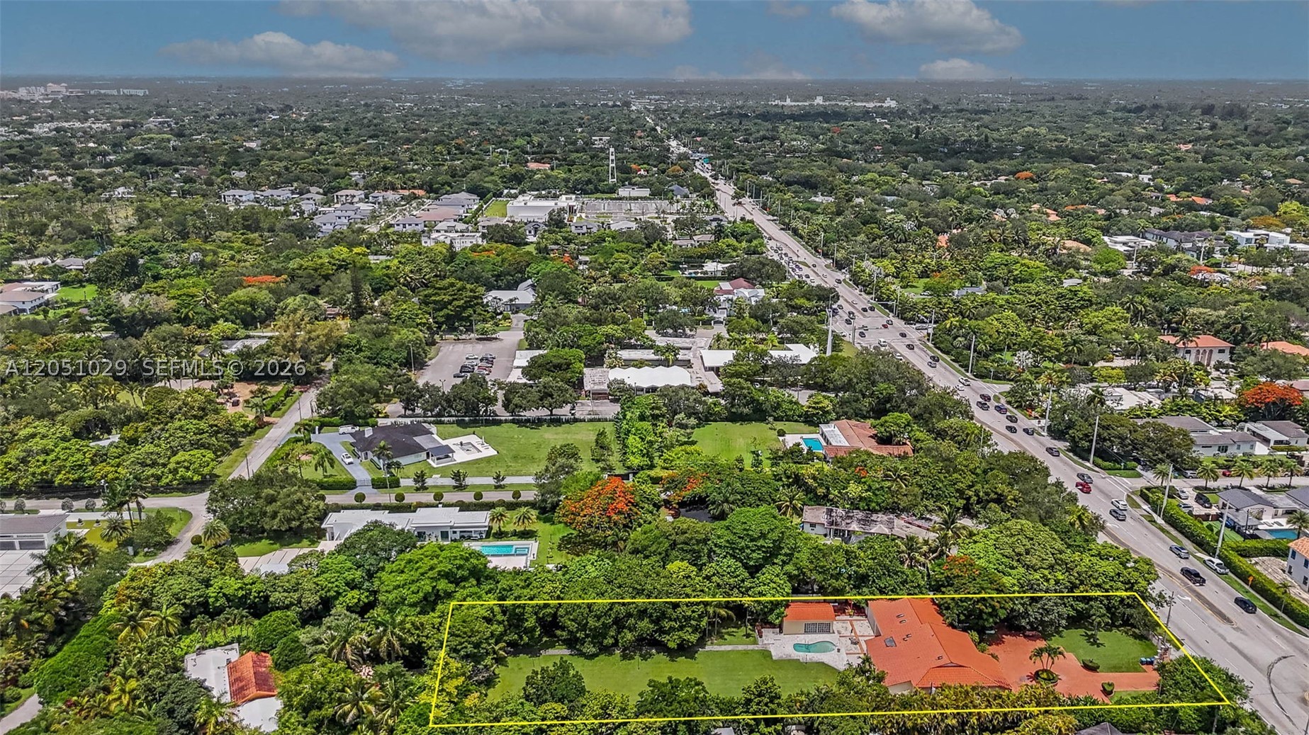 7030 Sunset Dr Miami, FL 33143