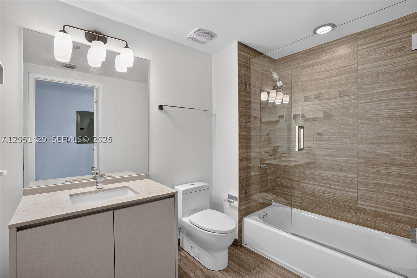 image 1010 Brickell13