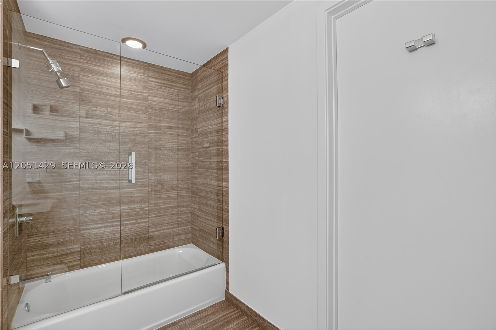 image 1010 Brickell14