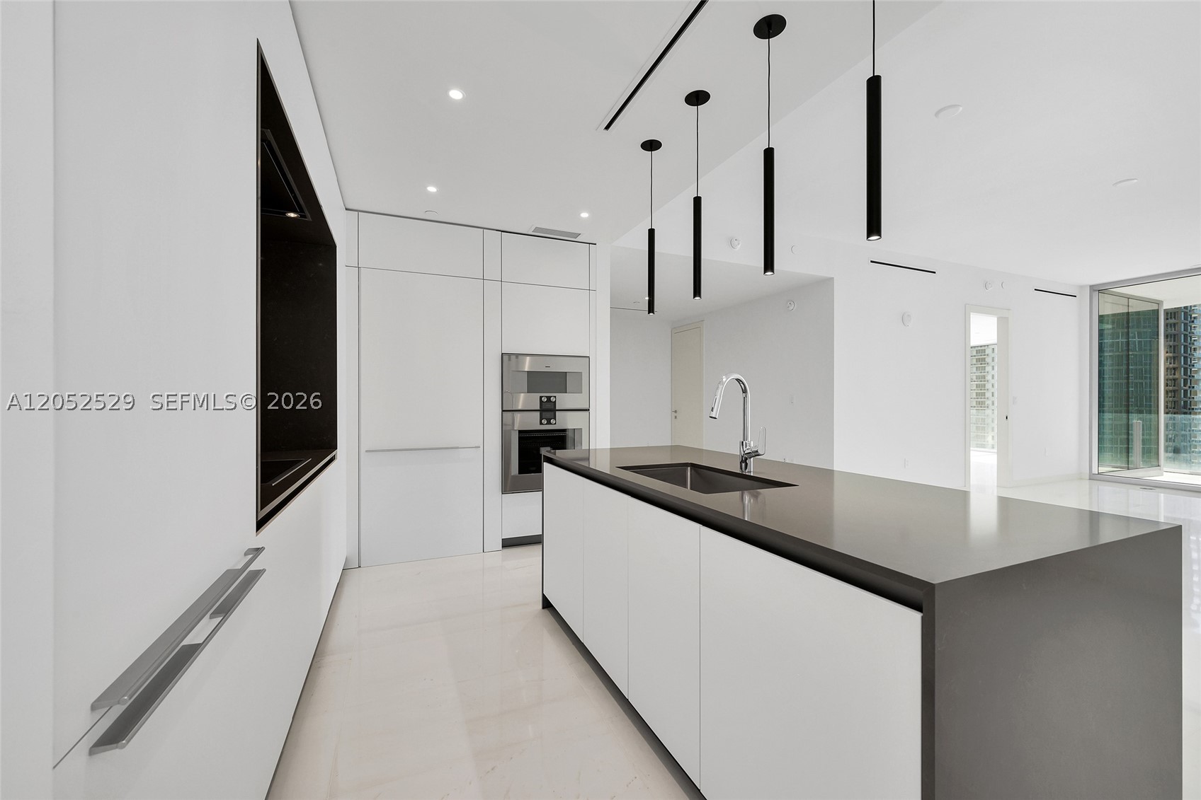 image Aston Martin Residences10