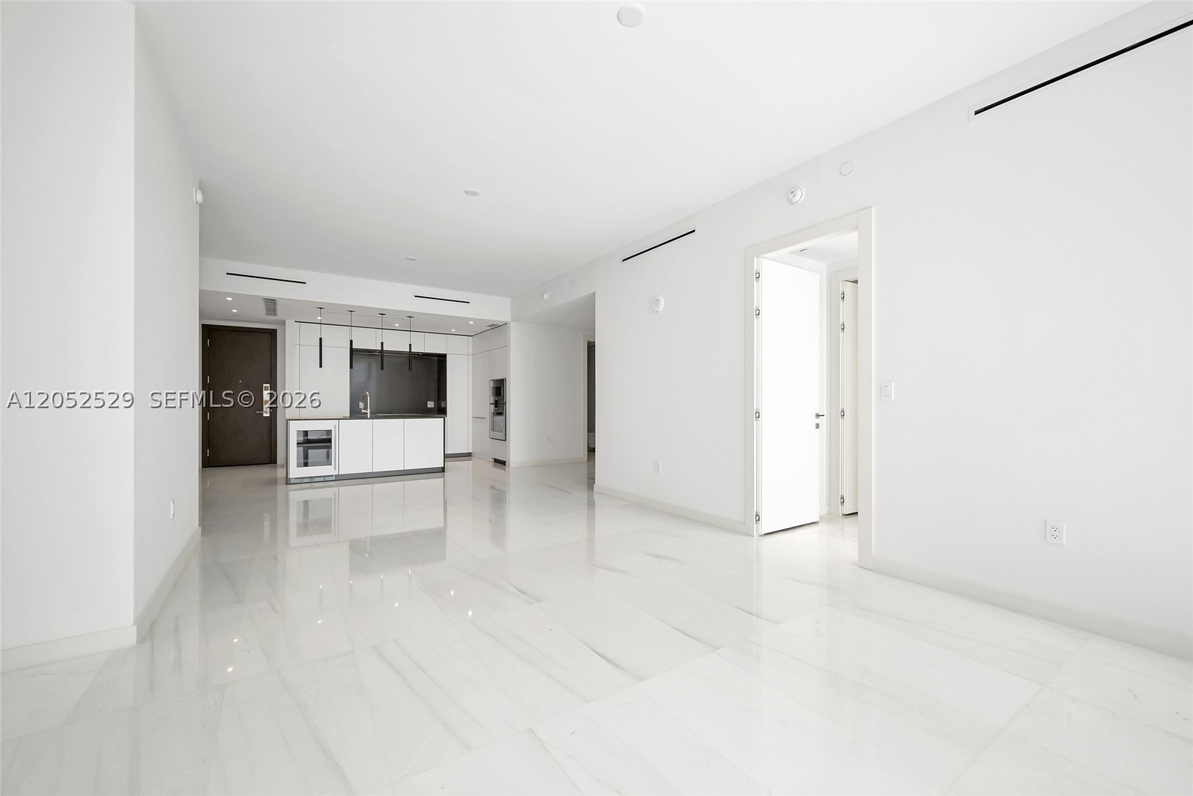 image Aston Martin Residences11