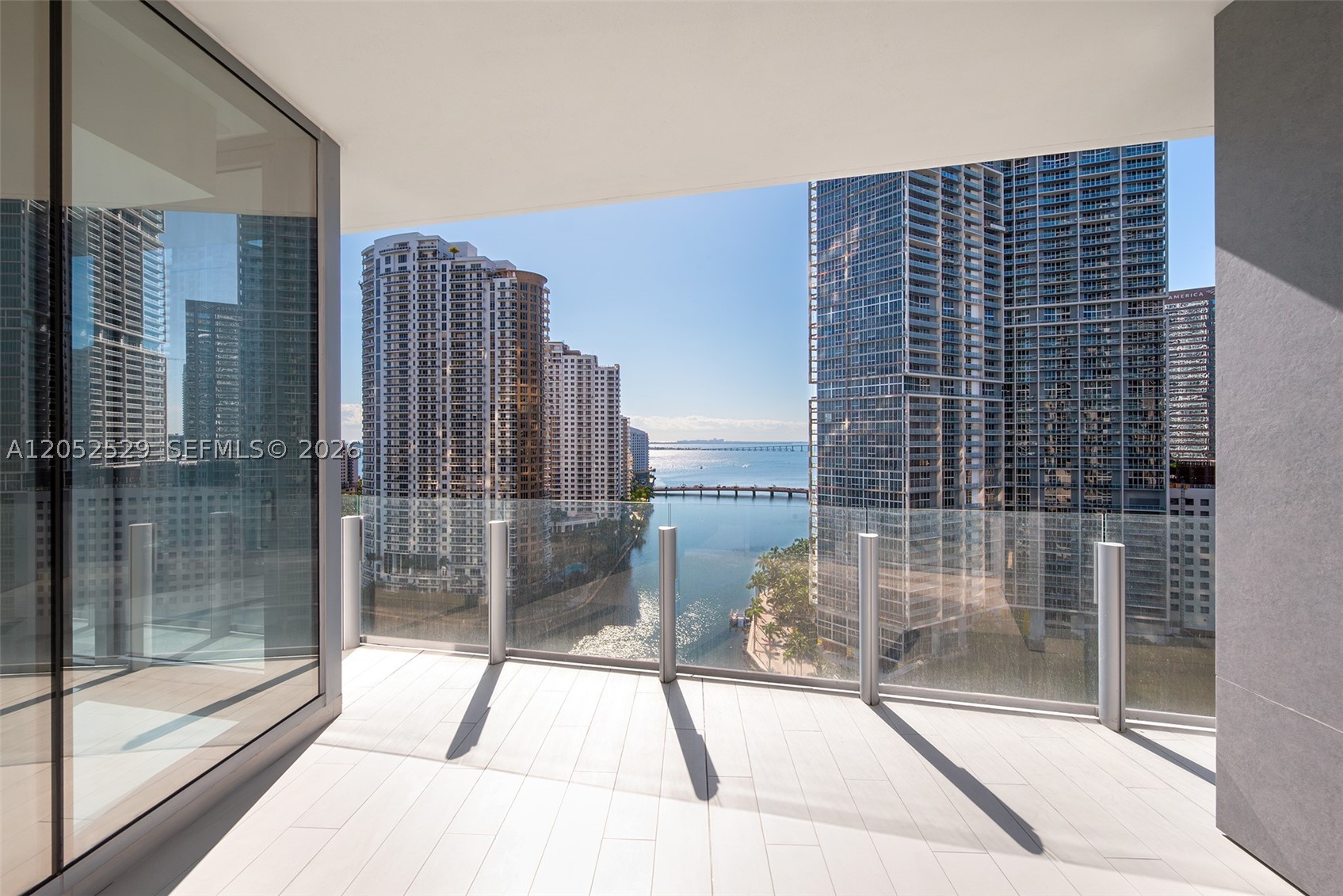 image Aston Martin Residences19