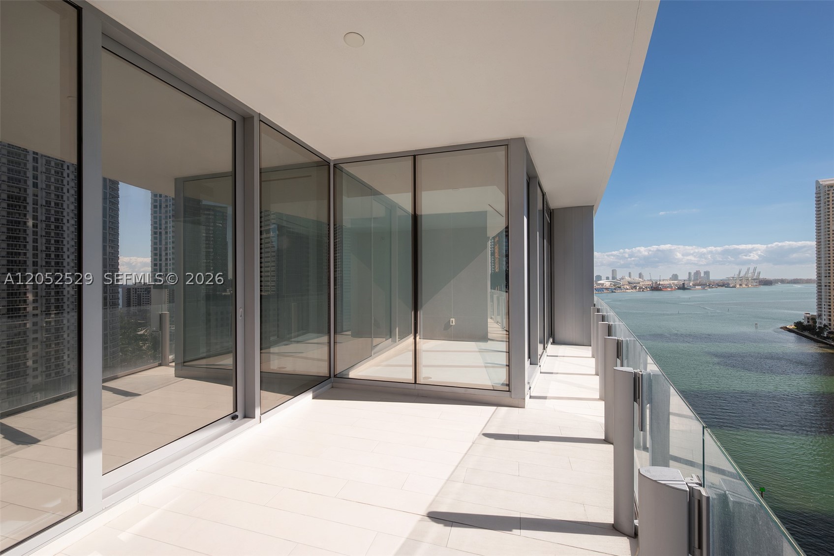 image Aston Martin Residences20