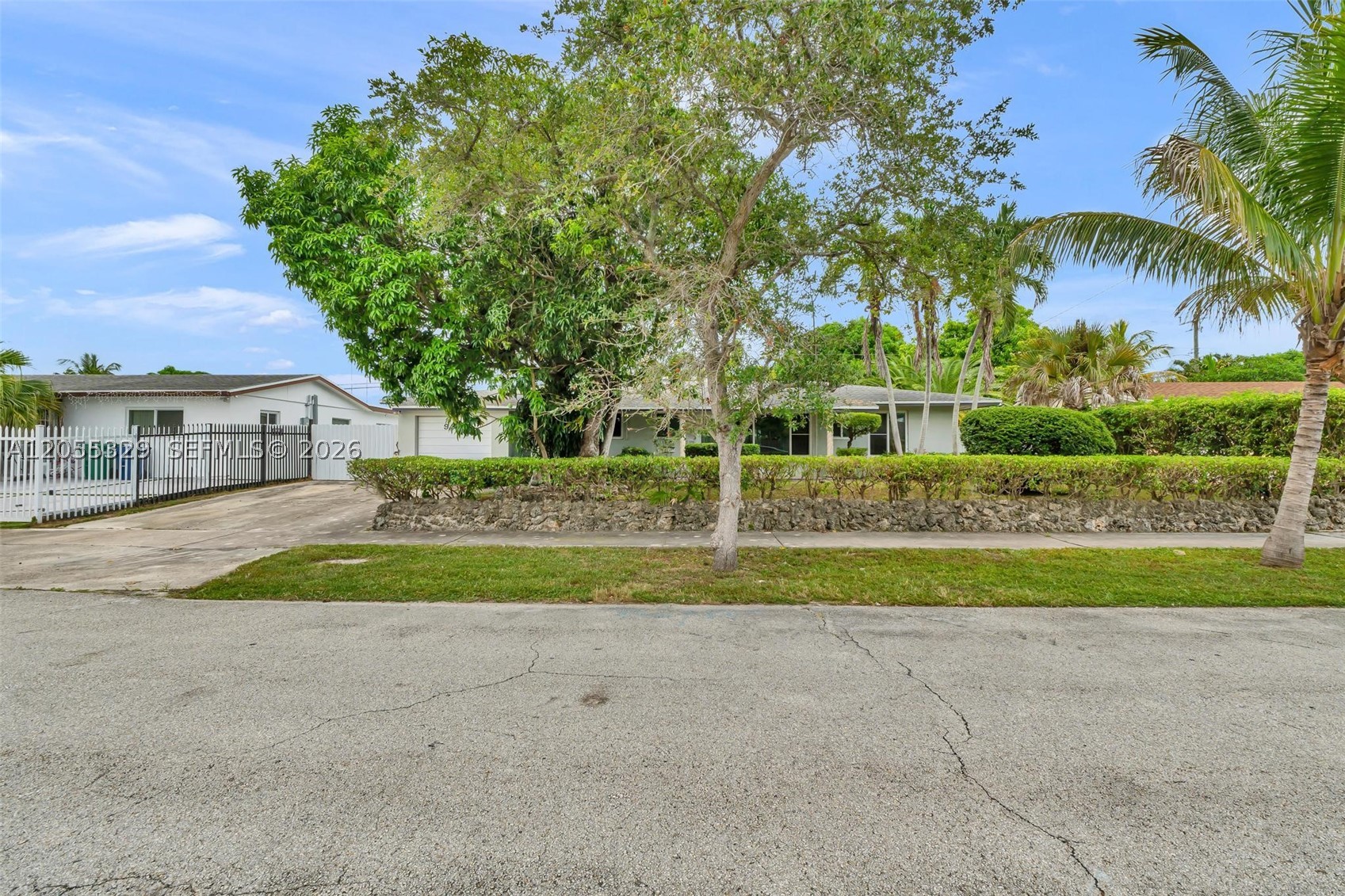 9921 SW 165th Ter