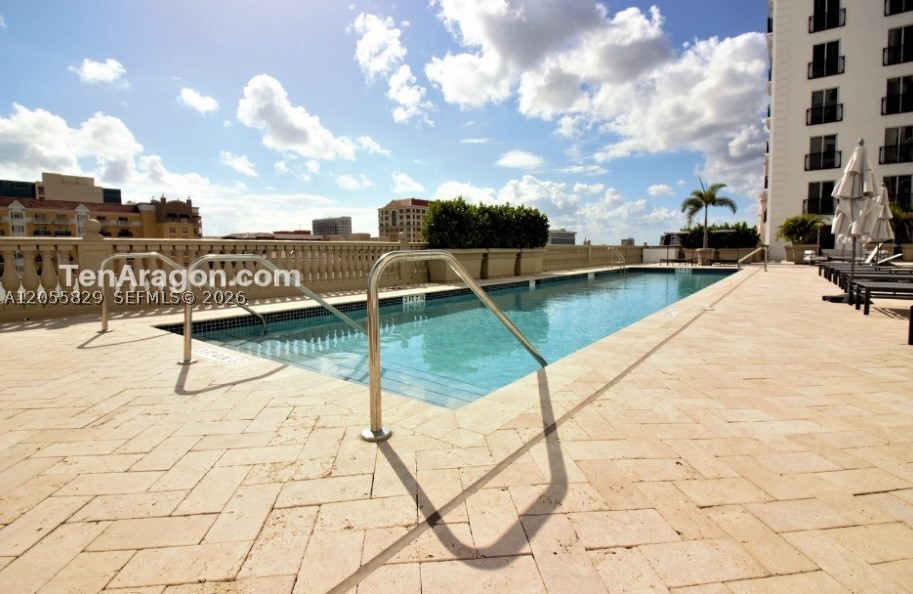 image Ten Aragon Condo29