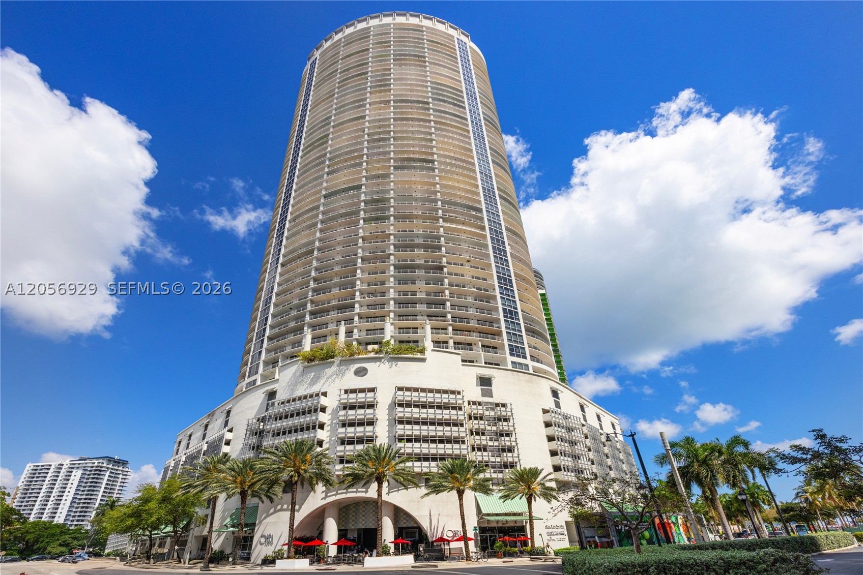 1750 N Bayshore Dr #3310