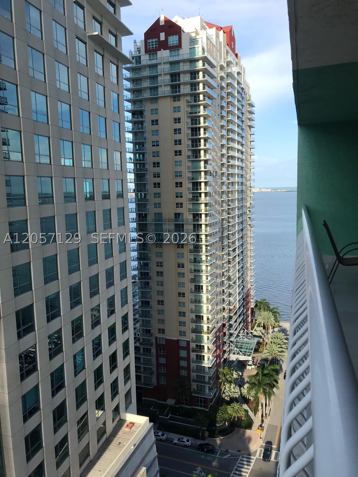 1200 Brickell Bay Dr #2418