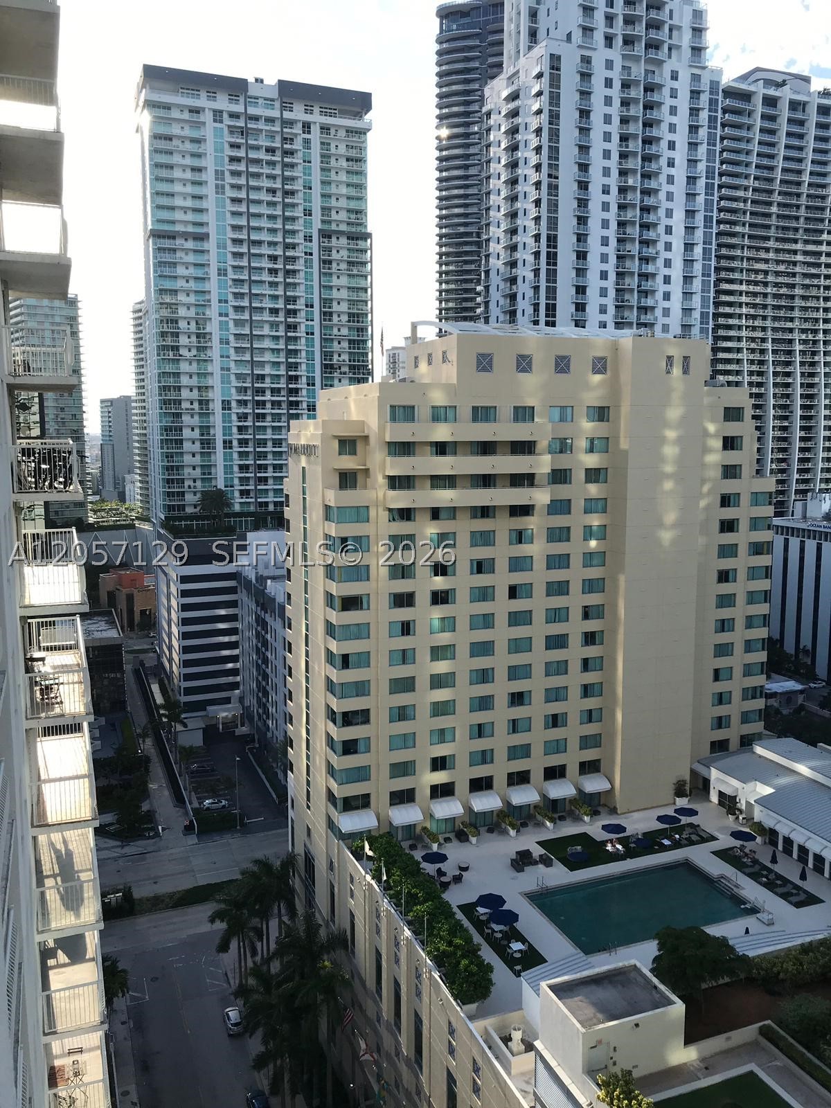 image The Club at Brickell Bay6