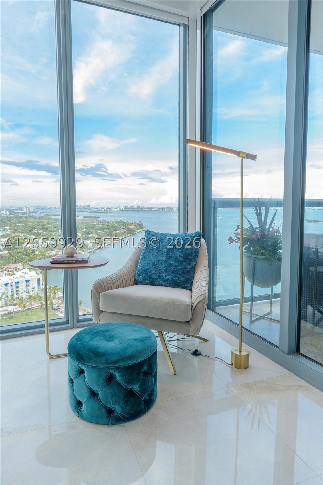 image Blue on the Bay12