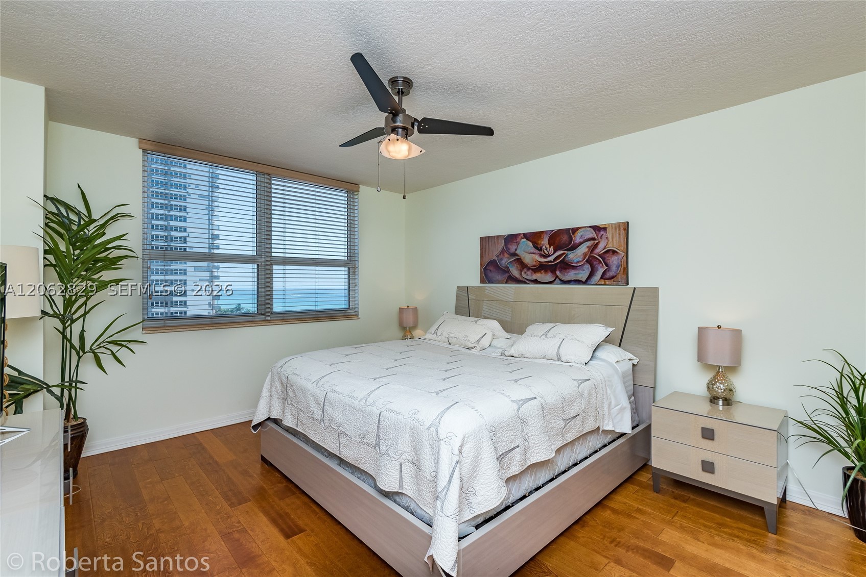 image 2080 Ocean Drive22