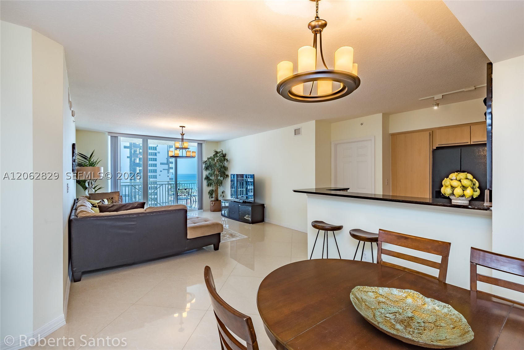 image 2080 Ocean Drive8