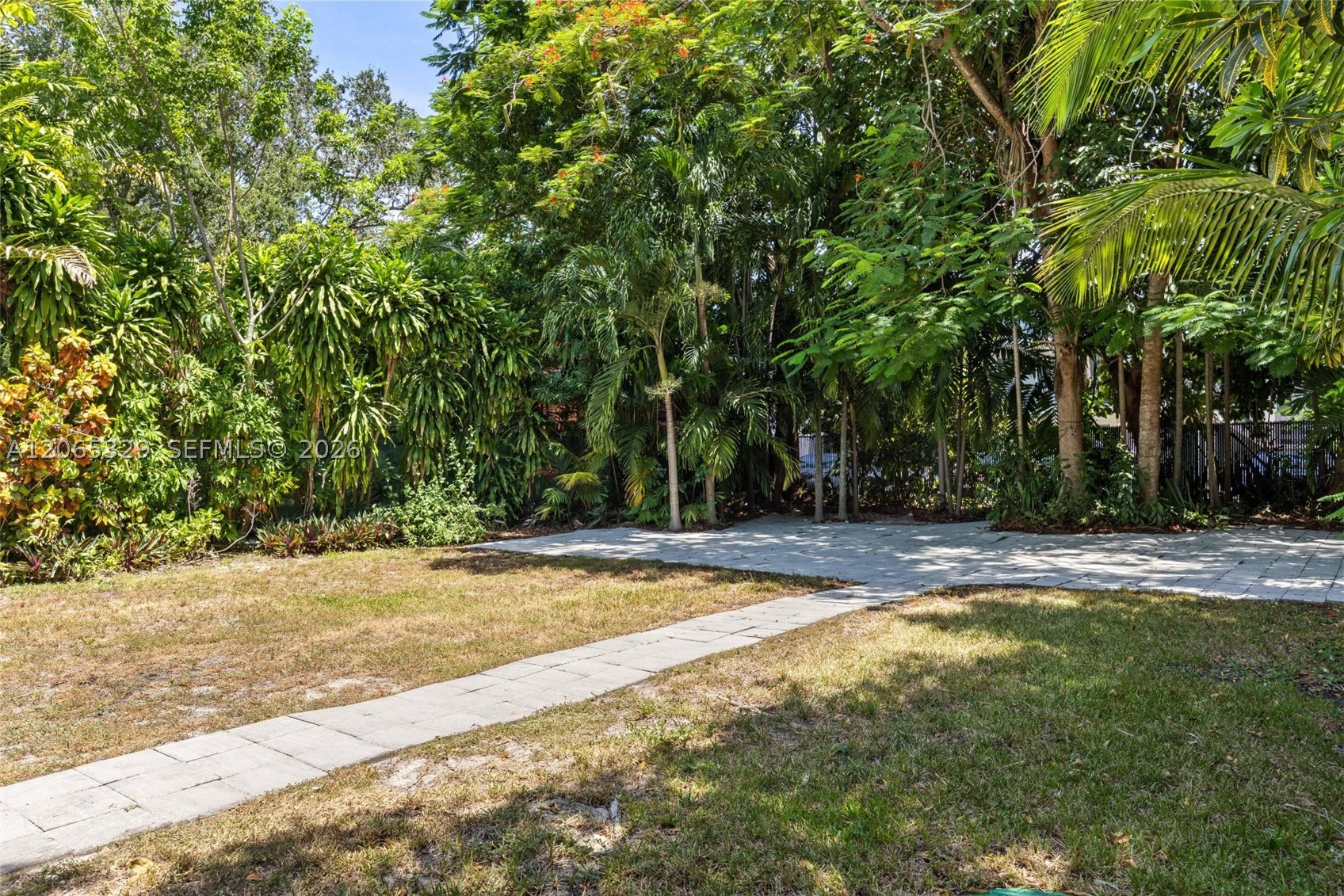 7121 SW 63rd Ave South Miami, FL 33143