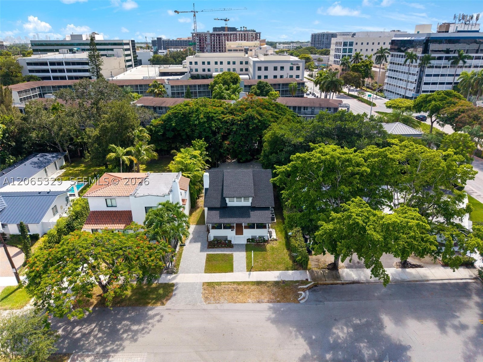 7121 SW 63rd Ave South Miami, FL 33143