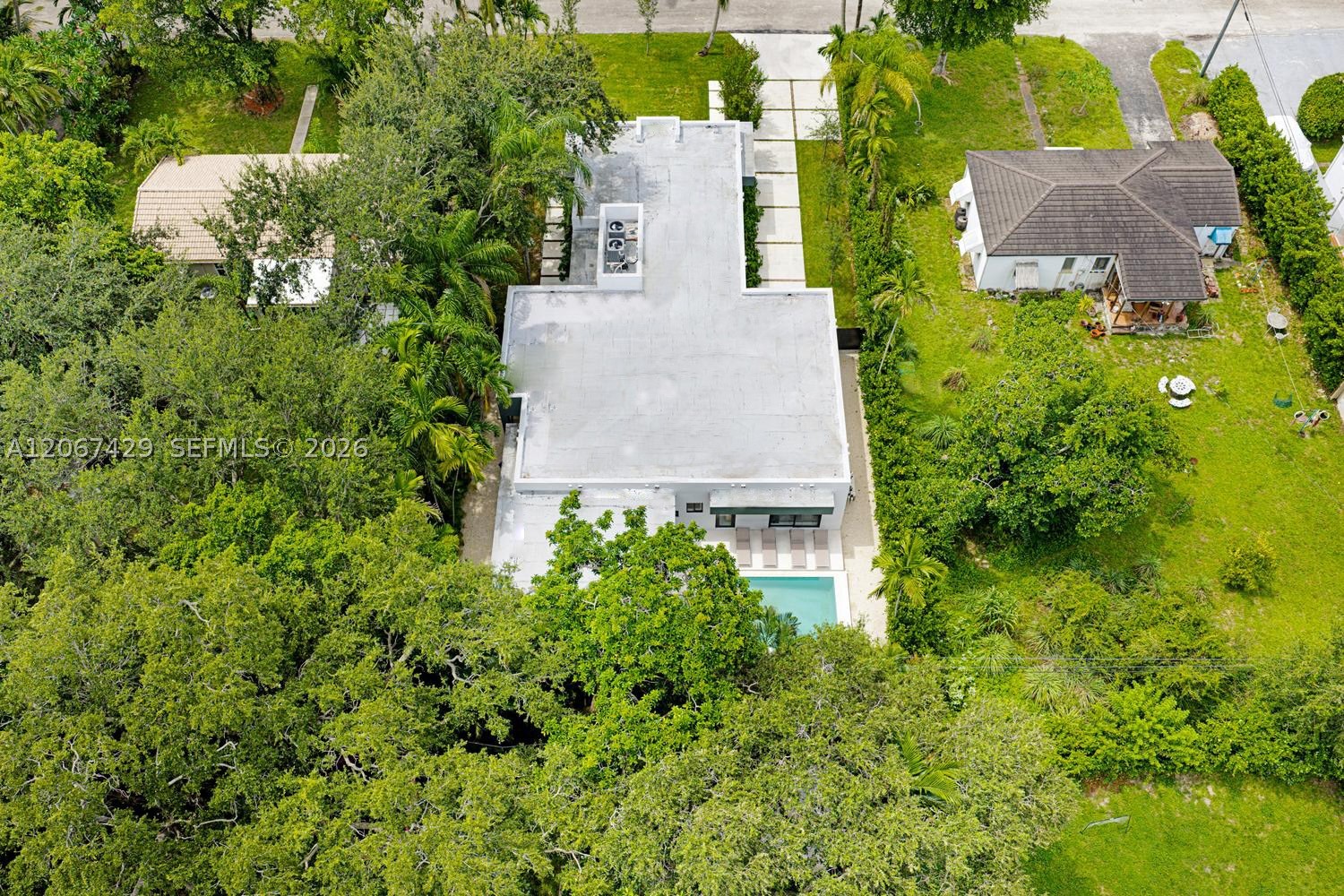 1015 NE 114th St Biscayne Park, FL 33161