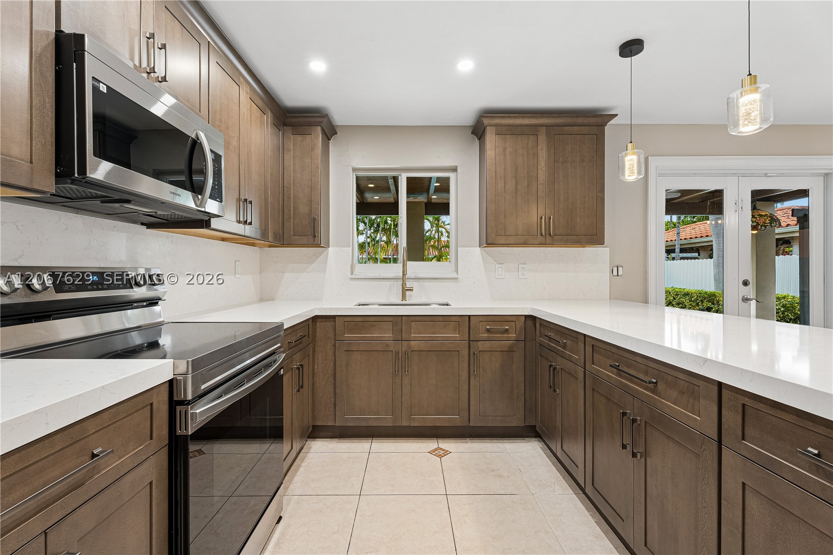 14020 SW 38th St Miami, FL 33175