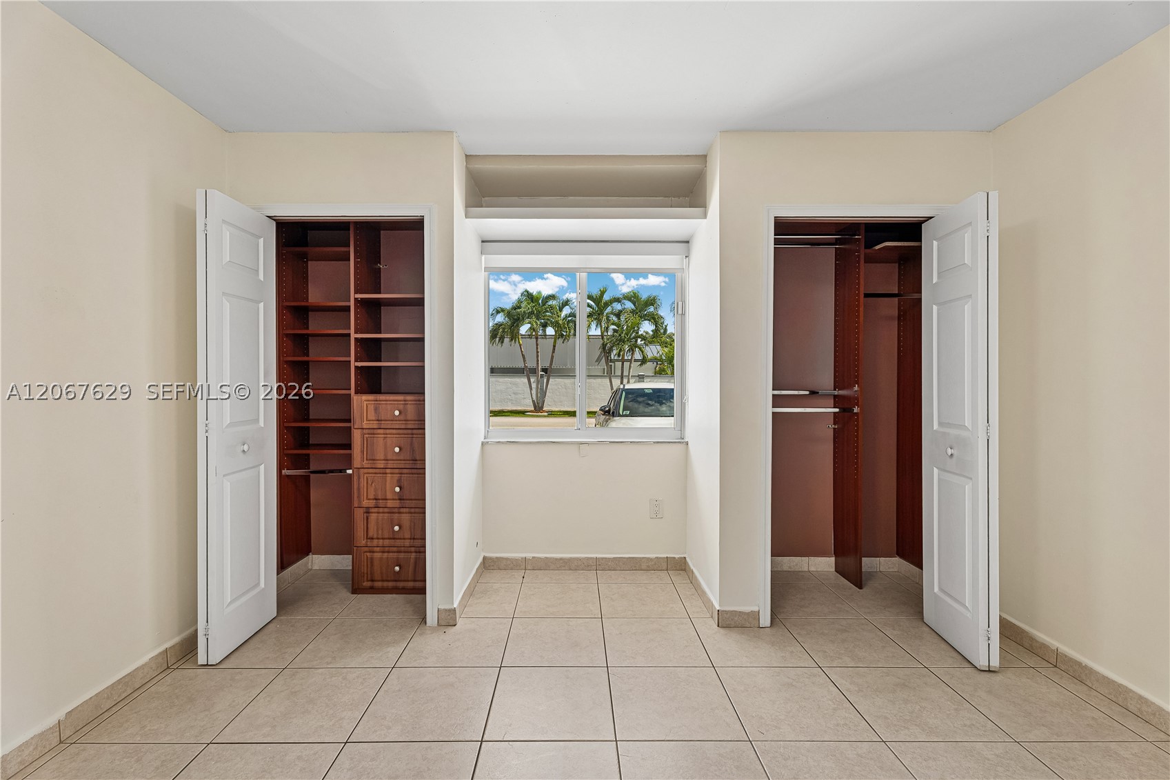 14020 SW 38th St Miami, FL 33175
