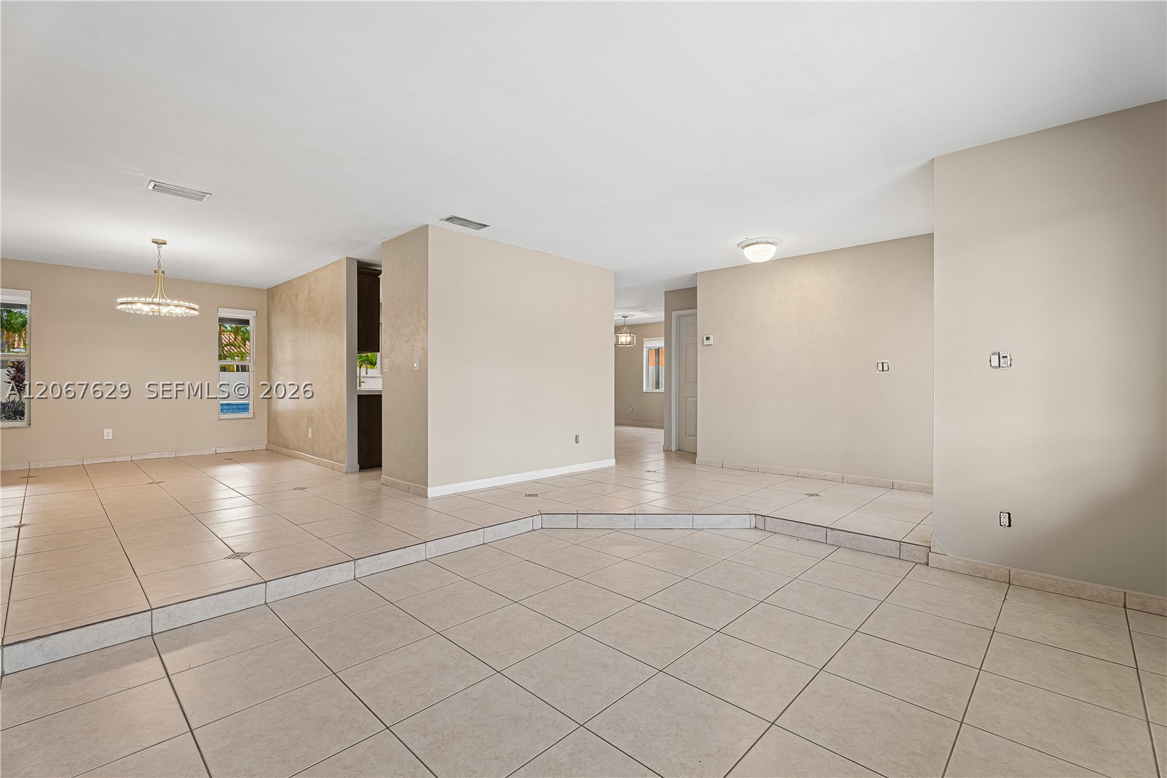 14020 SW 38th St Miami, FL 33175