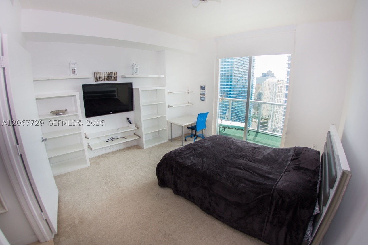 image Axis on Brickell South1