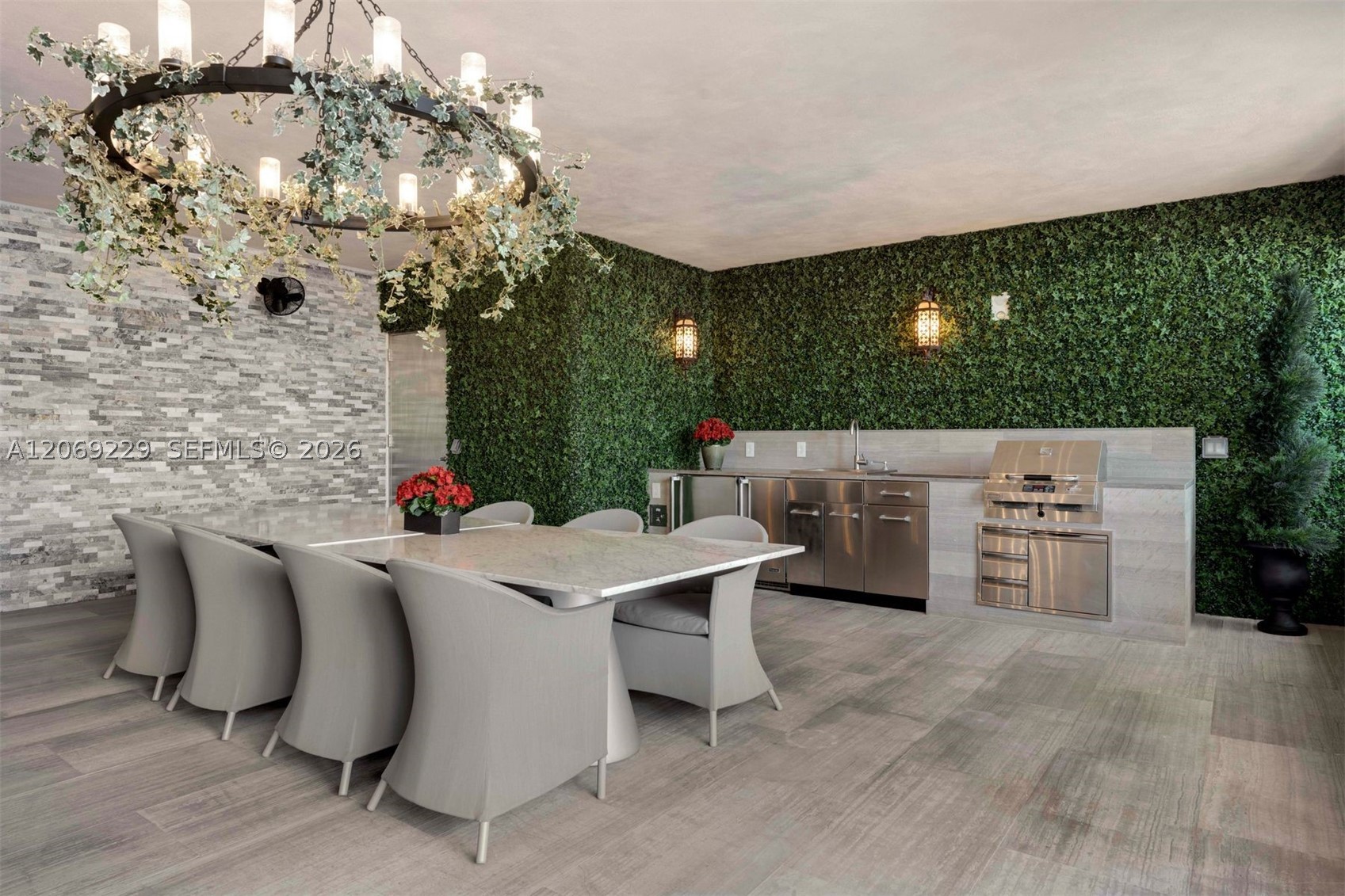 6893 Fisher Is Dr 6893rd Lphcenter #6893 Miami Beach, FL 33109