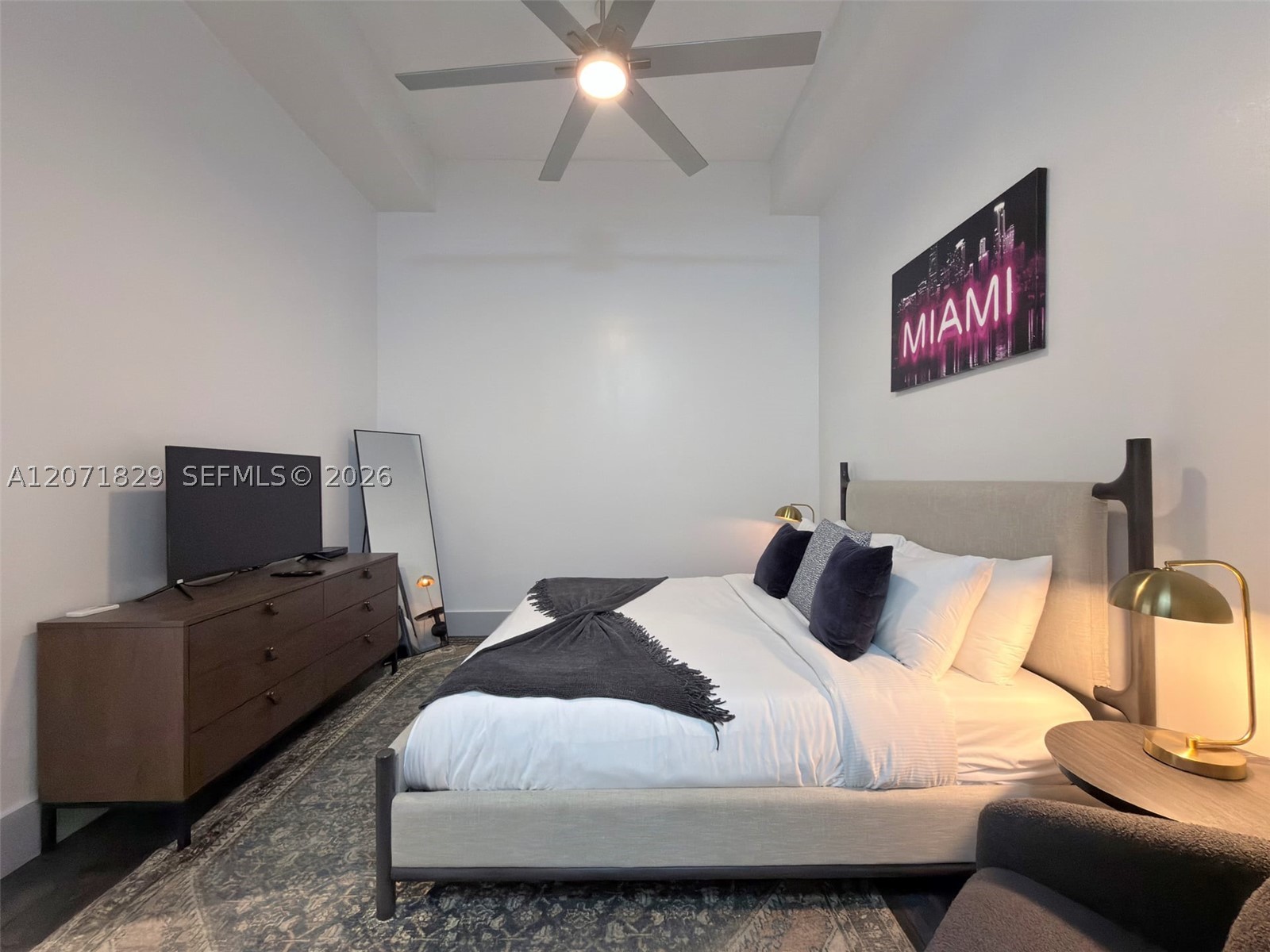 image The Club at Brickell Bay9