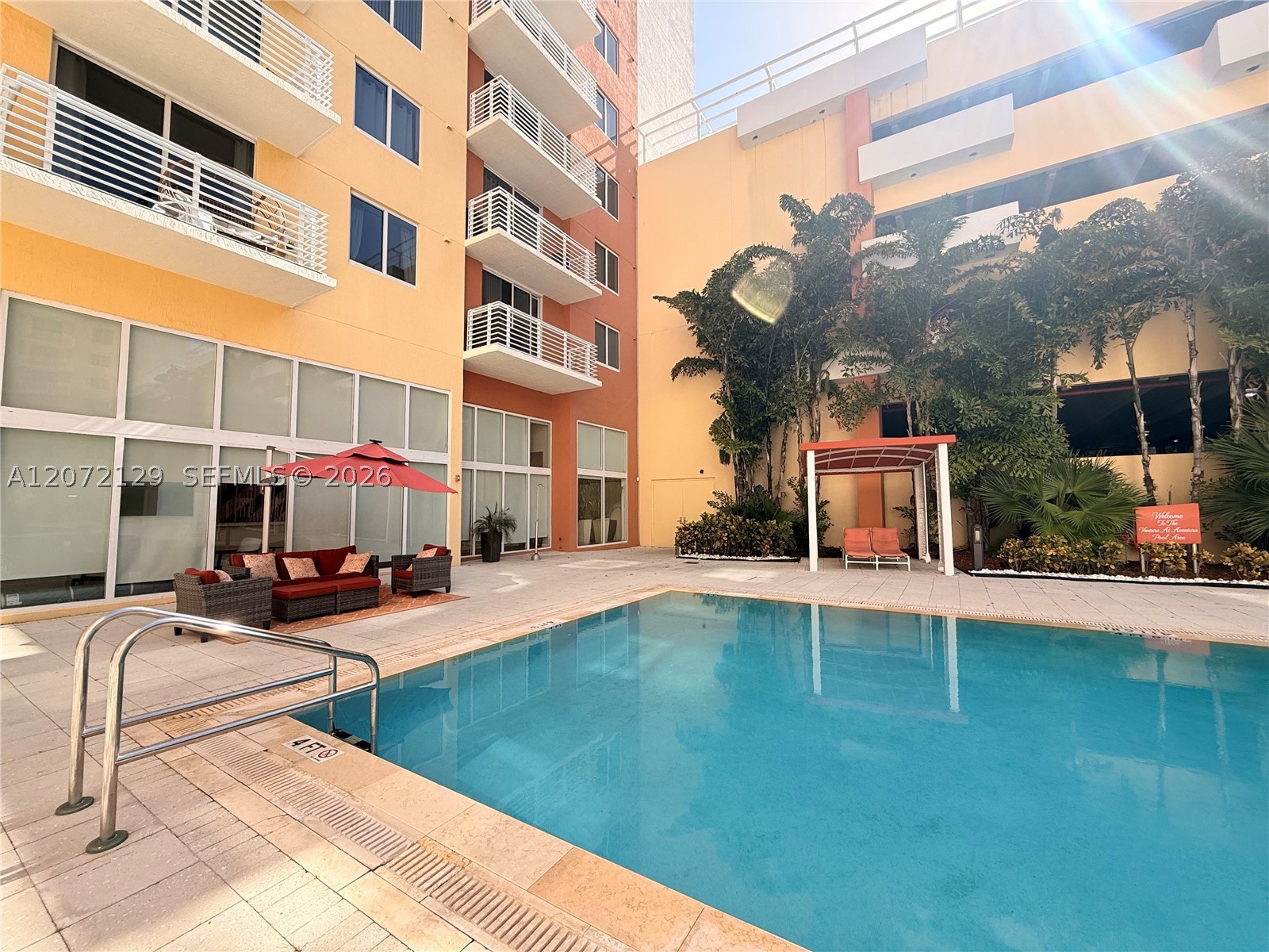 image The Venture at Aventura10