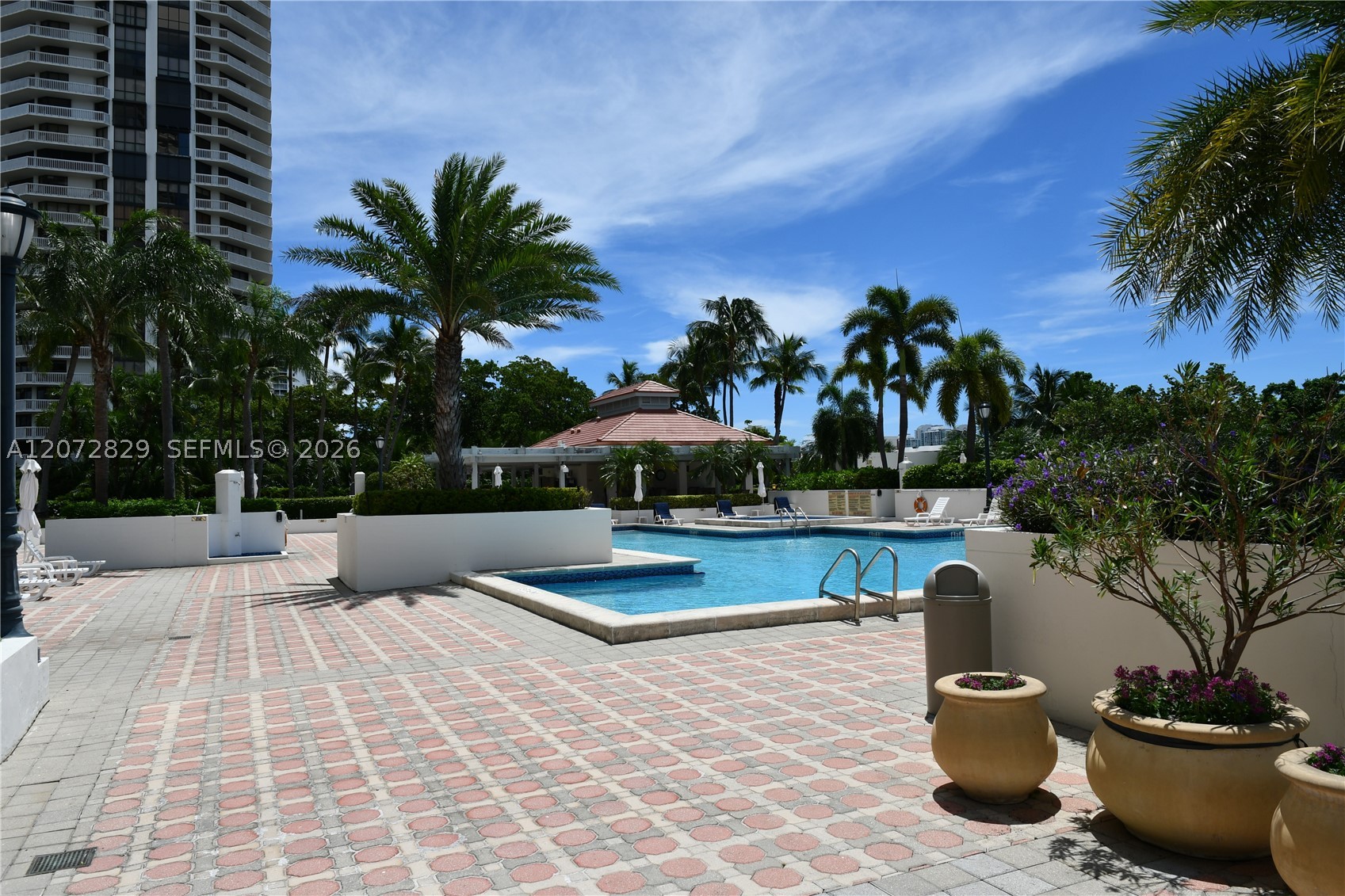 1000 E Island Blvd #303 Aventura, FL 33160