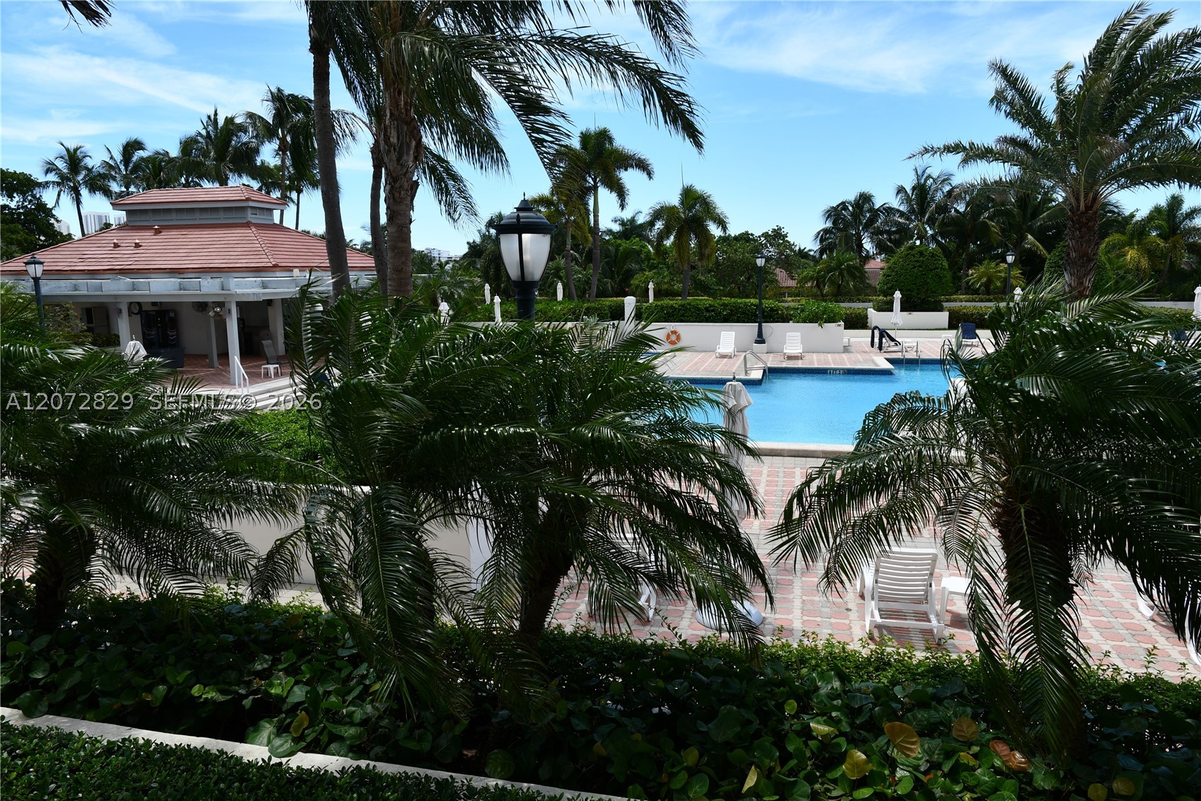 1000 E Island Blvd #303 Aventura, FL 33160