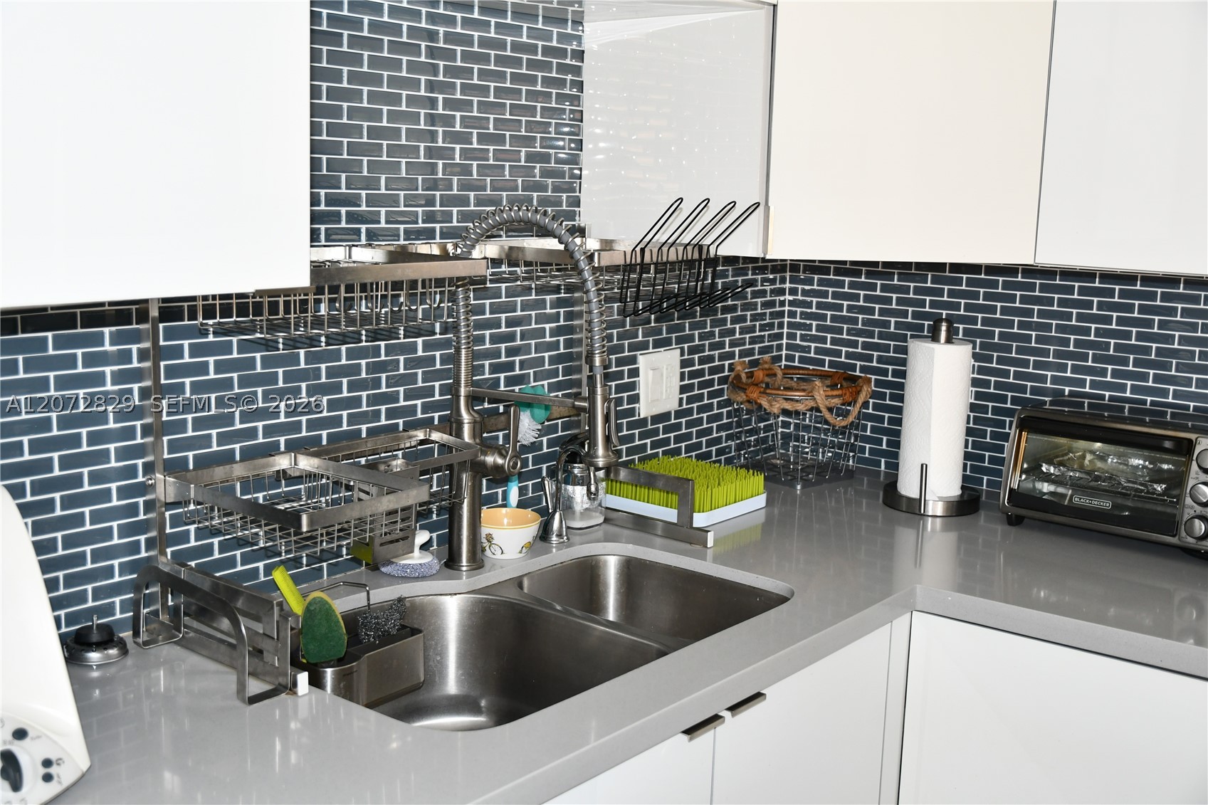 1000 E Island Blvd #303 Aventura, FL 33160