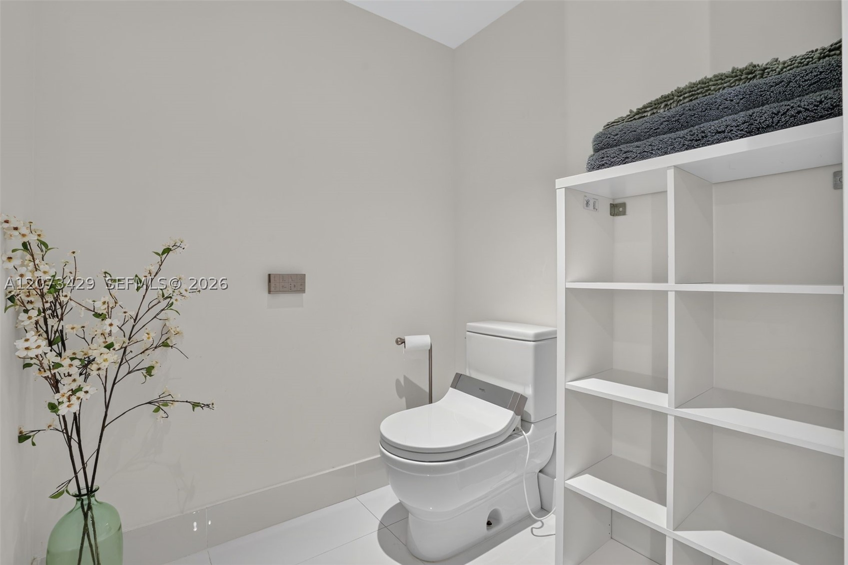300 Sunny Isles Blvd #4-1007 Sunny Isles Beach, FL 33160