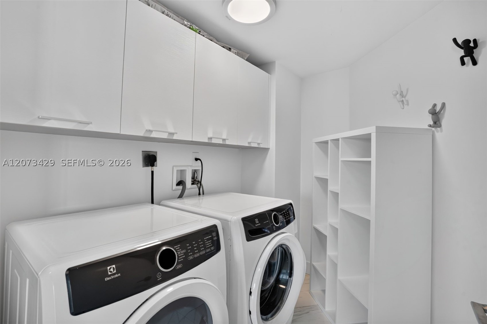 300 Sunny Isles Blvd #4-1007 Sunny Isles Beach, FL 33160