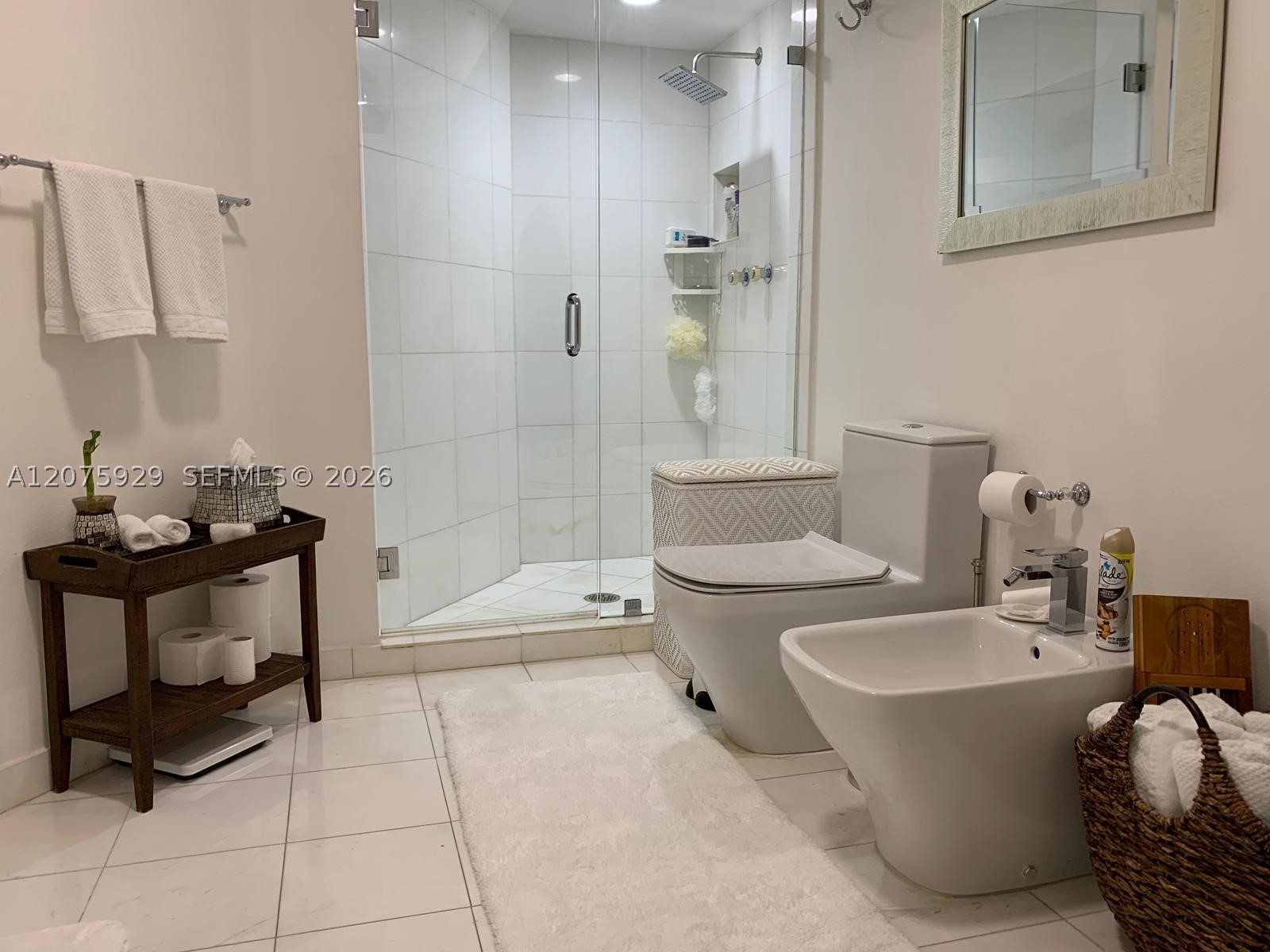 6301 Collins Ave #1606 Miami Beach, FL 33141