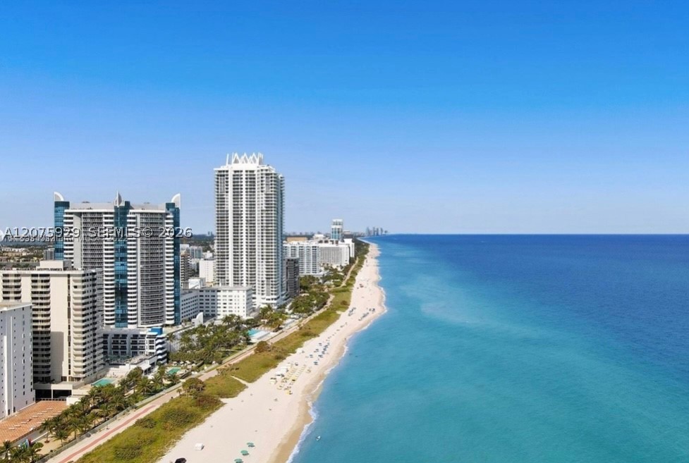 6301 Collins Ave #1606 Miami Beach, FL 33141