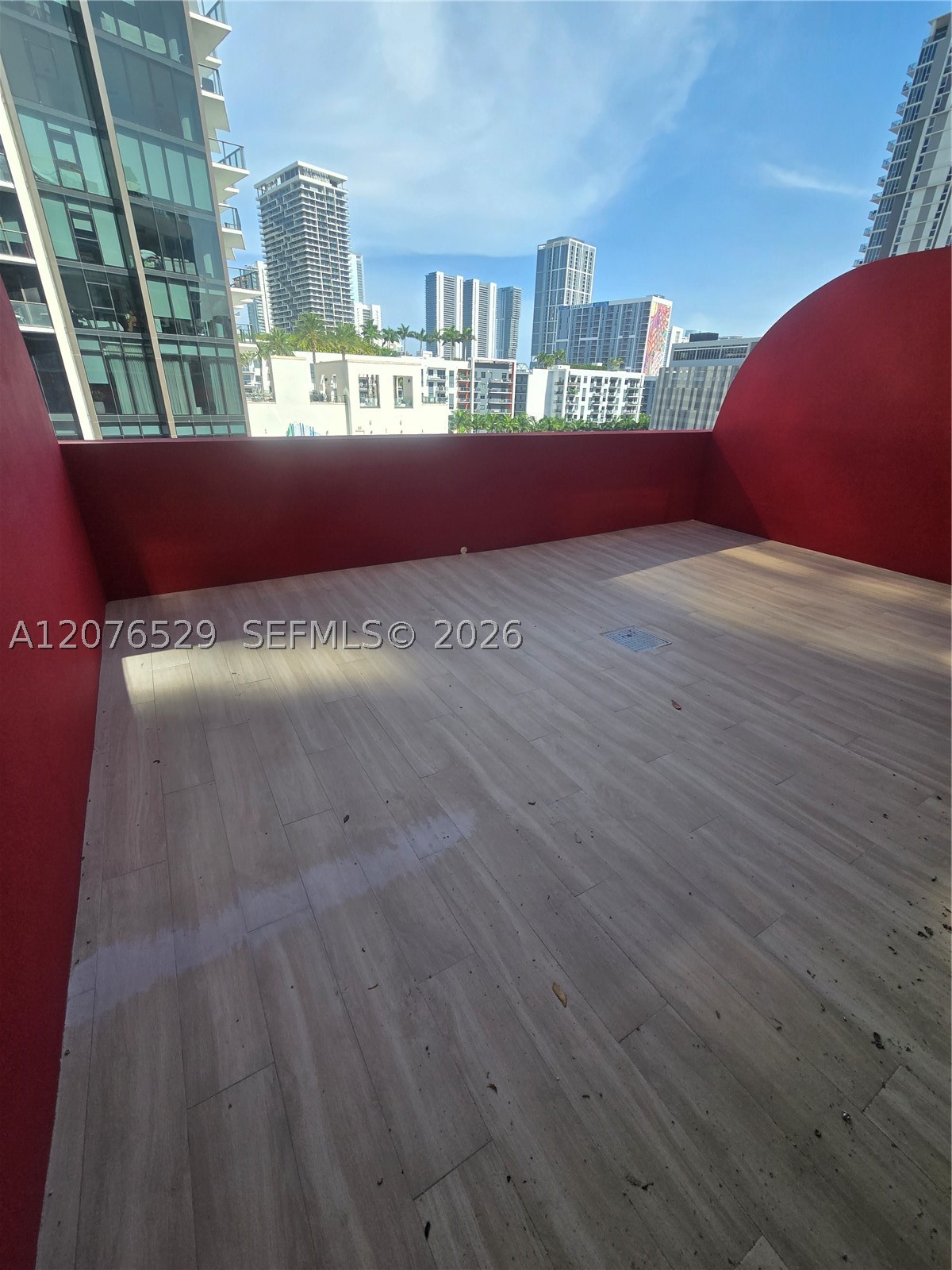 90 NE 32nd St #605 Miami, FL 33137