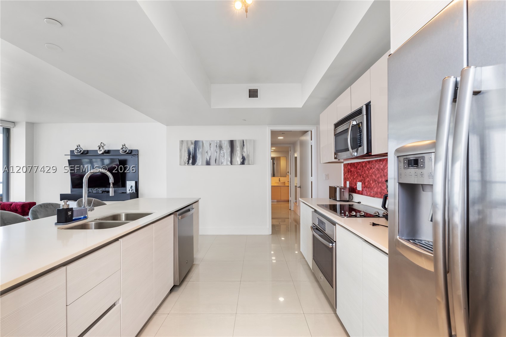 image Beachwalk Condominium10