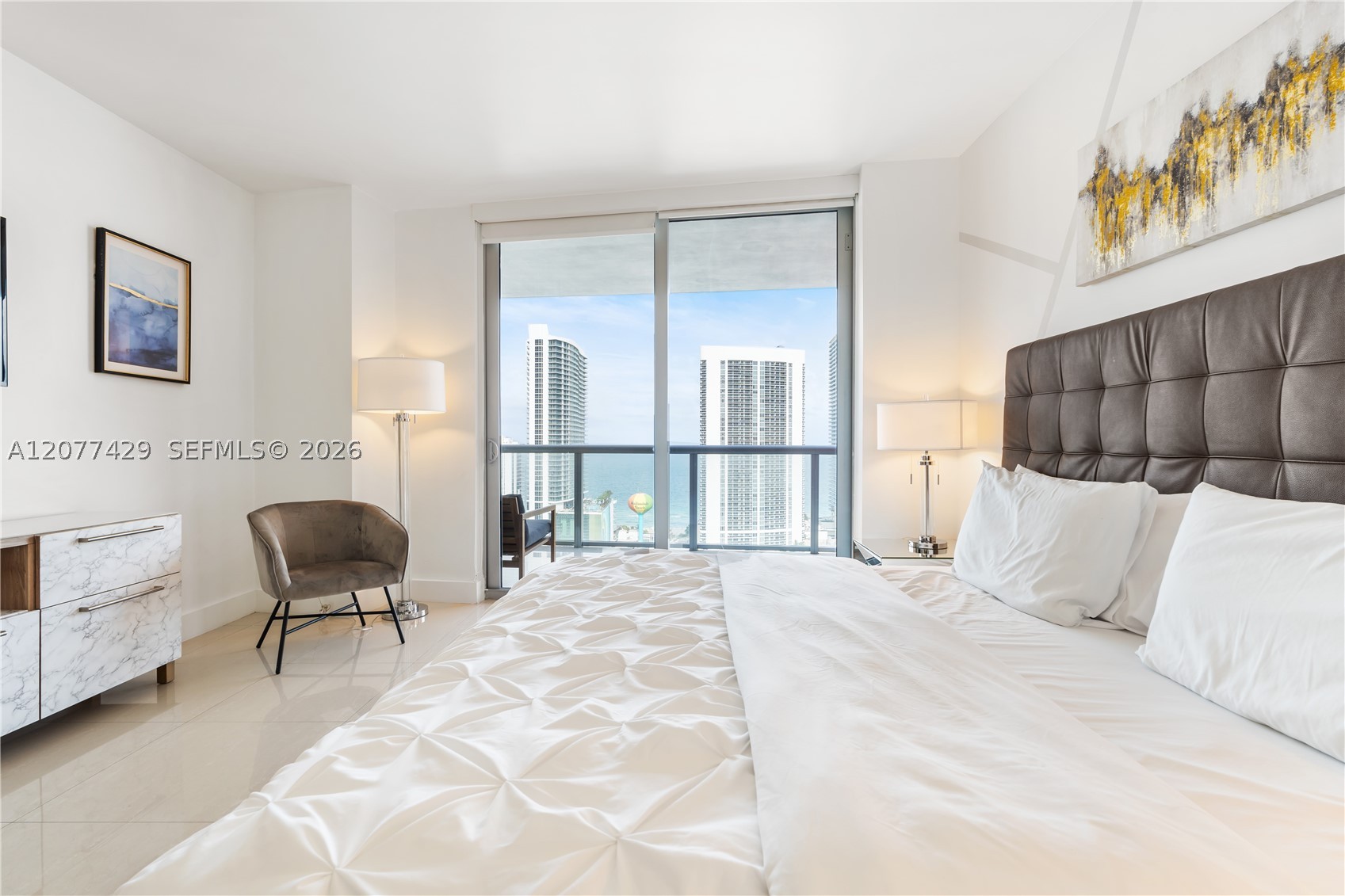 image Beachwalk Condominium13