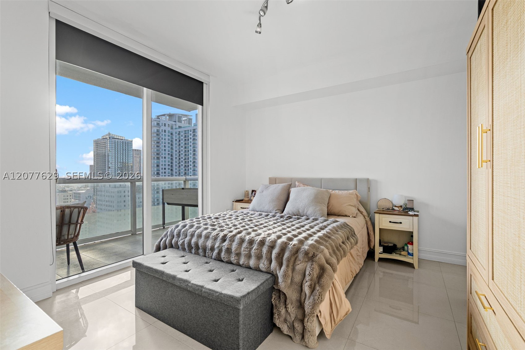 image 50 Biscayne10
