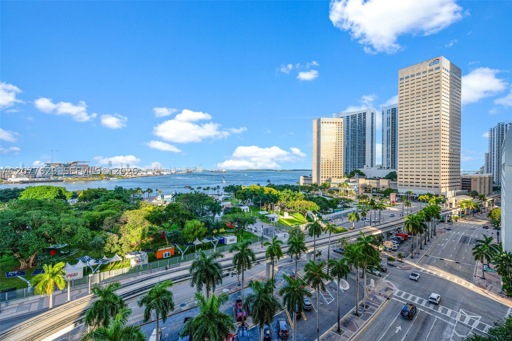 image 50 Biscayne32