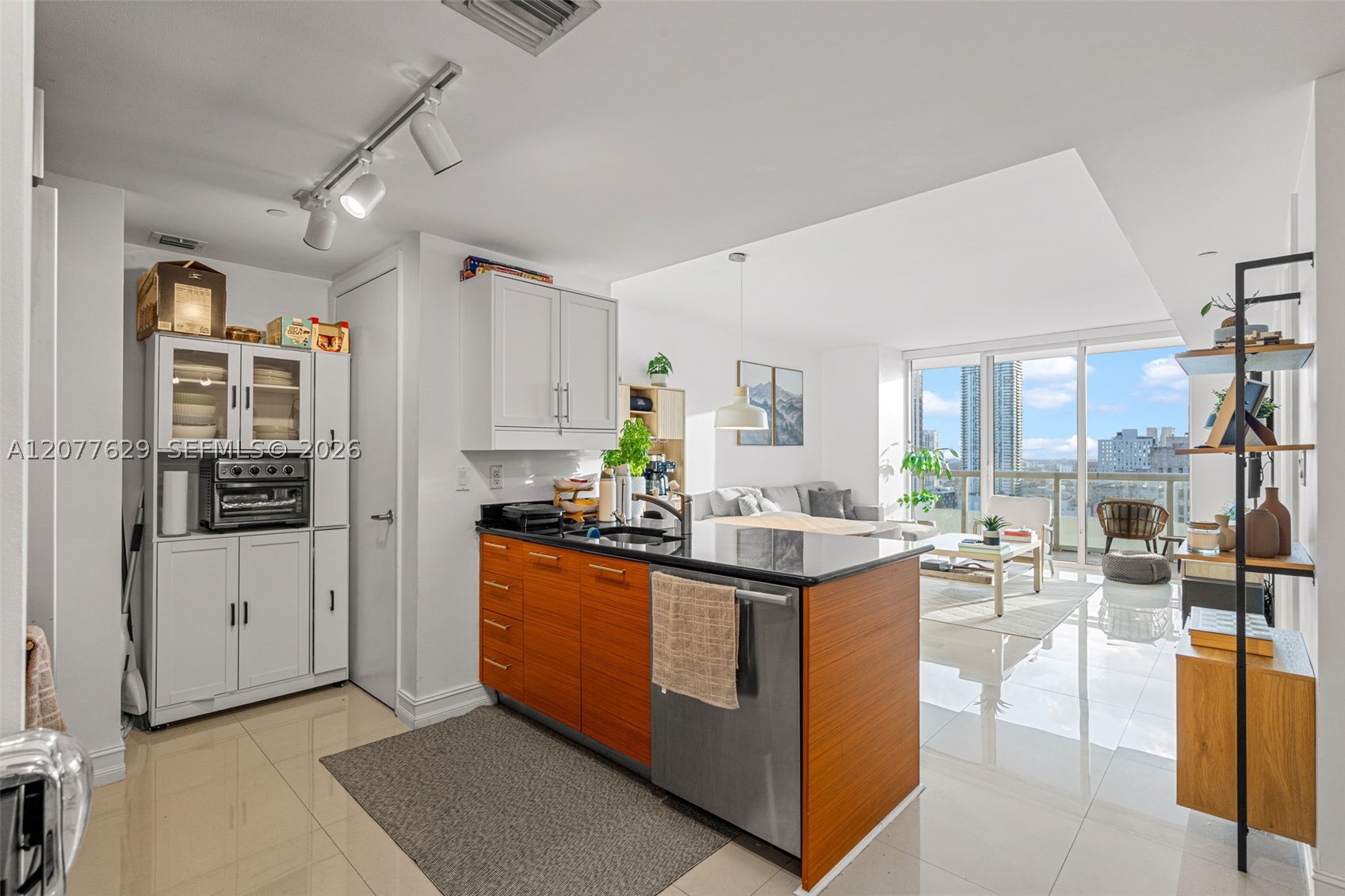 image 50 Biscayne5