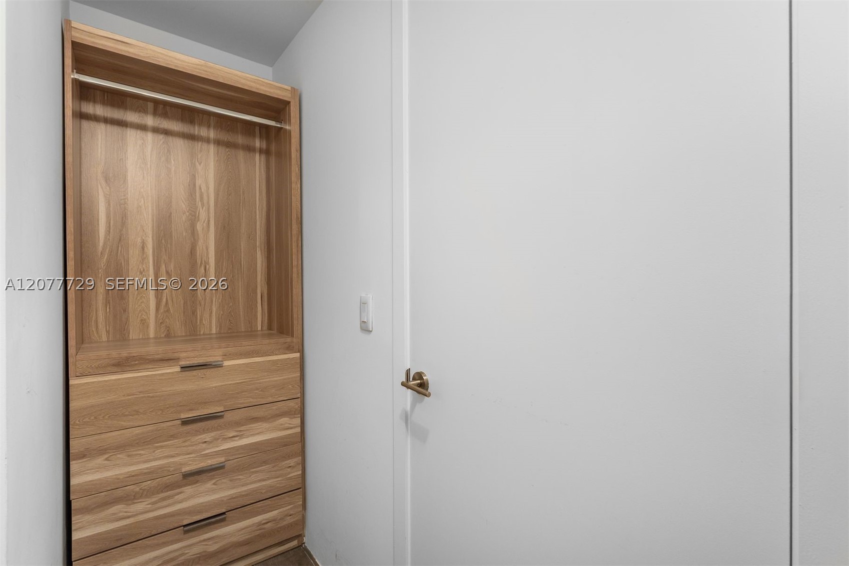 2900 NE 7th Ave #1409 Miami, FL 33137