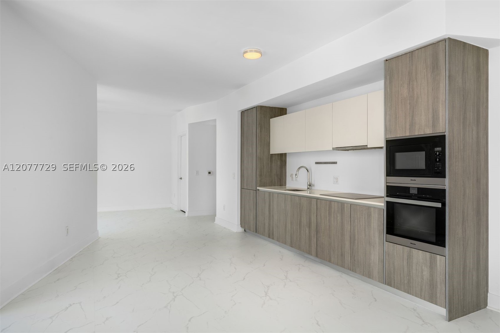 2900 NE 7th Ave #1409 Miami, FL 33137